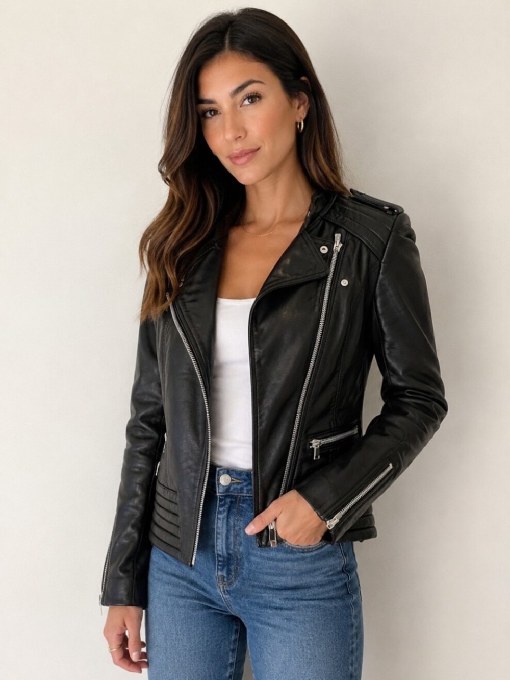 Genuine Soft Lamb Leather Moto Jacket - Women's: MED / NEW Condition 🌸✨